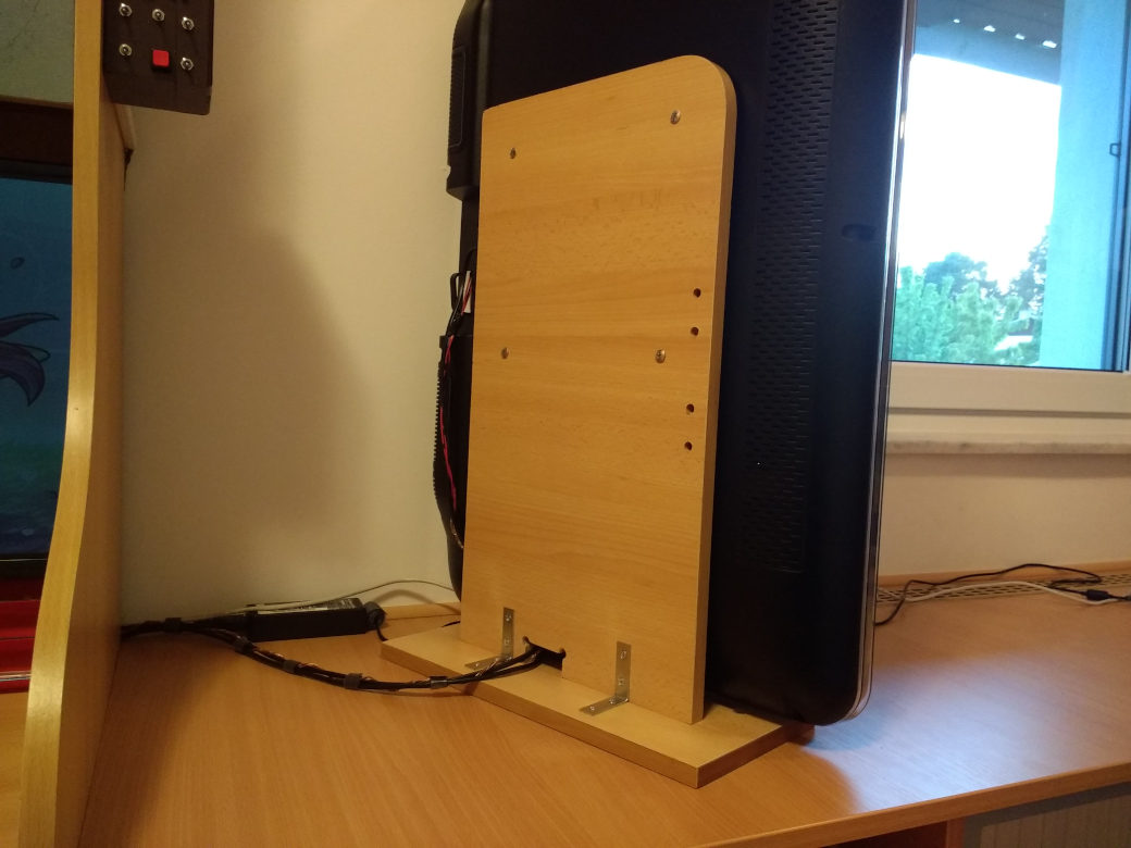 Homemade wooden support structure to hold screen sideways